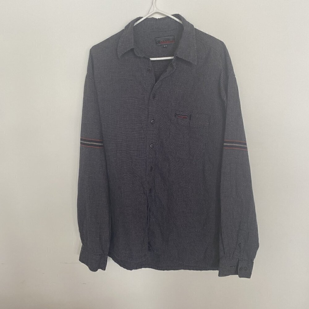 Men's Point Zero Long Sleeved Buttoned Shirt XL